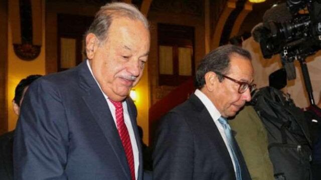 Los Carlos, Slim y Salazar, acaparando reflectores en Palacio Nacional en el anuncio de planes de inversión de la IP, mientras el crecimiento de la economía sigue en ceros.
