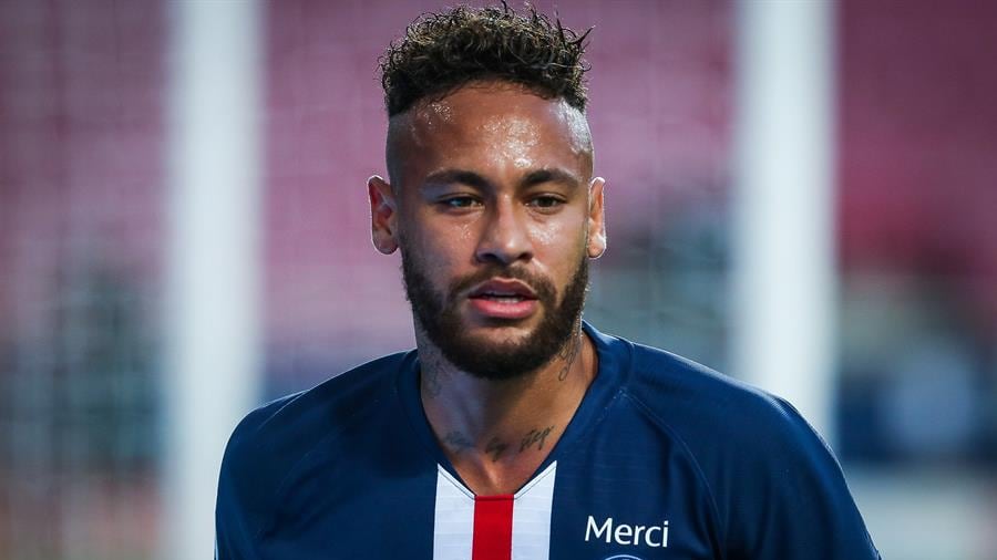 Neymar rompe las esperanzas del Barcelona y confirma su continuidad en PSG