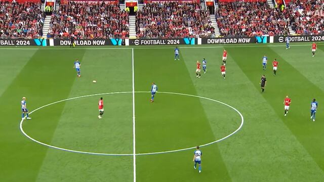 Tiquitaca del Brigton ante el Manchester United