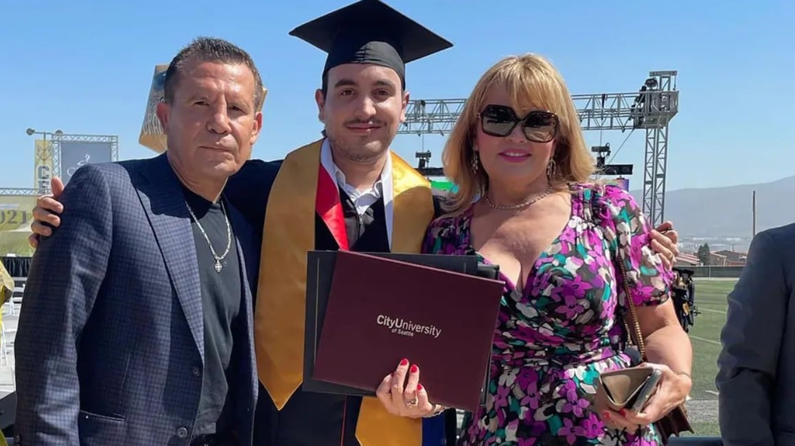 Alba Amalia Carrasco Garduño, Julio César Chávez y Cristian Chávez