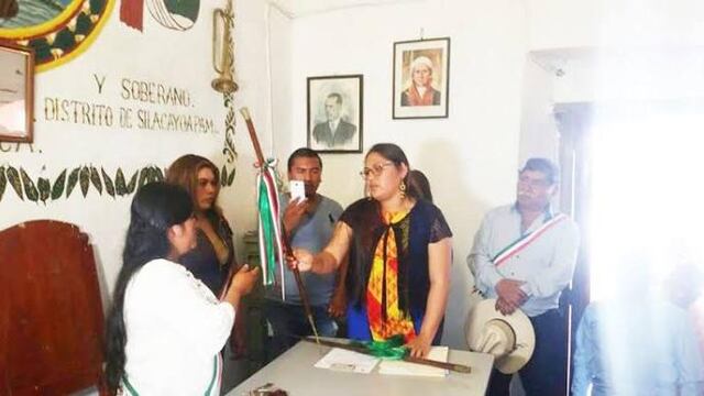 Fidelia Bernarda Cuenca Fermín, alcaldesa de San Miguel Ahuehuetitlán en Oaxaca