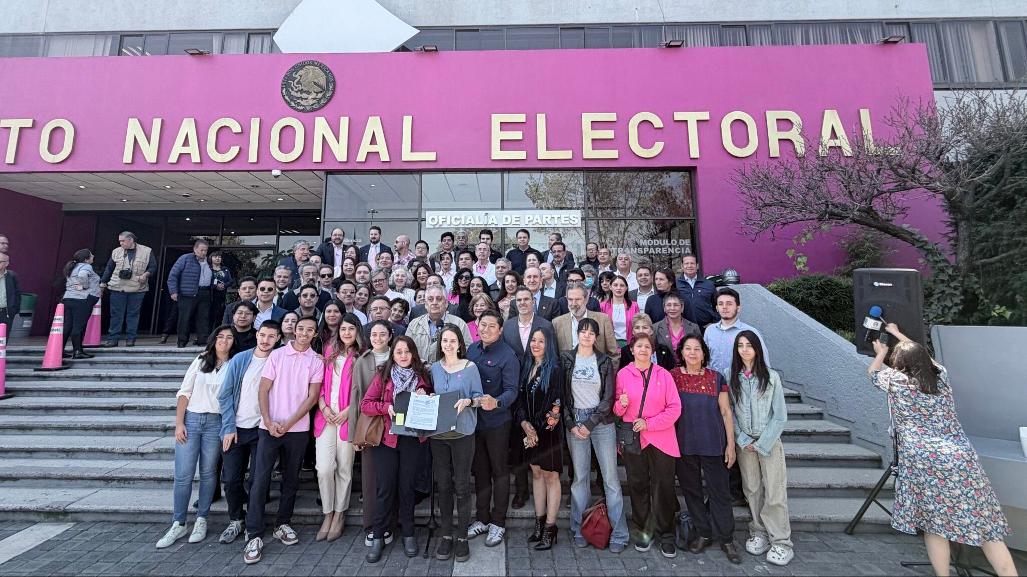 Somos México asegura haber reunido casi 350 mil firmas para ser partido