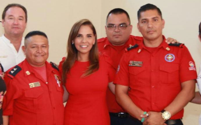Mara Lezama, presidenta municipal de Benito Juárez, destacó la preparación que ha recibido el personal de instituciones y dependencias municipales.