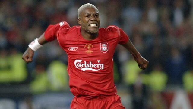 Djibril Cissé con la camiseta del Liverpool.