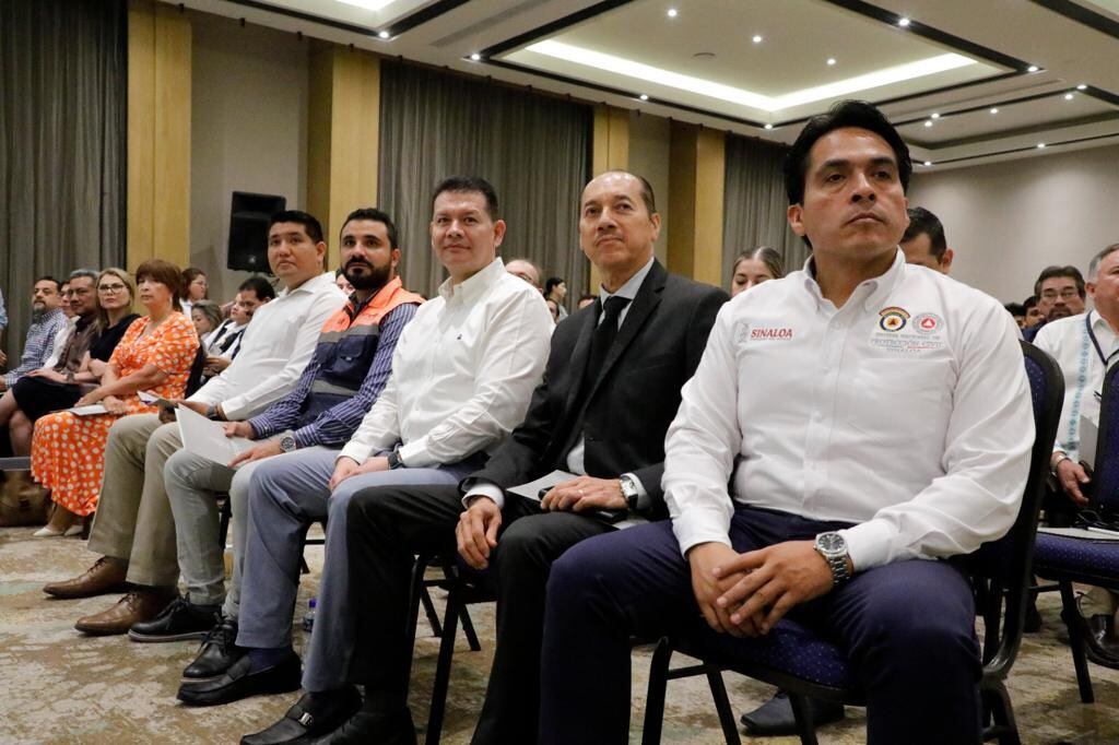 Rubén Rocha en convención para la donación de órganos