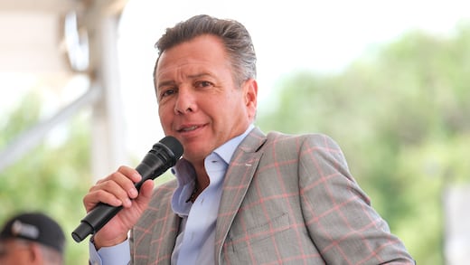 Pablo Lemus es operado de apendicitis aguda; permanecerá en reposo unos días