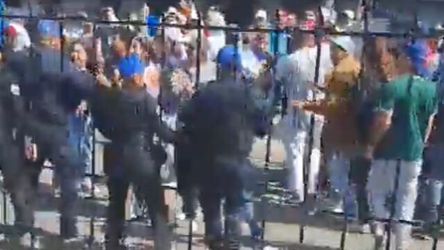 Pelea taquillas Estadio Azteca