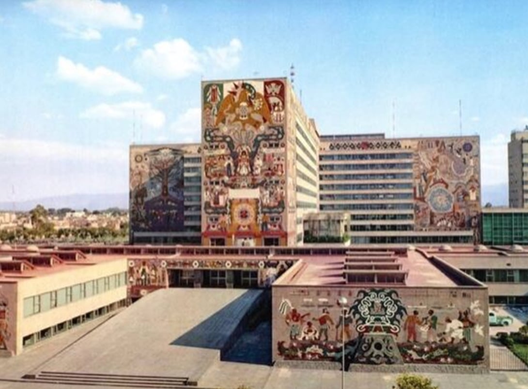 EDIFICIO DE LA SECRETARÍA DE COMUNICACIONES Y OBRAS PÚBLICAS ANTES DEL TERREMOTO DE 1985. XOLA Y EJE CENTRAL