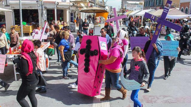 Manifestación en Chihuahua en contra de los feminicidios