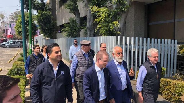 Anaya es un candidato que su pasado reciente le está cobrando caro las facturas.