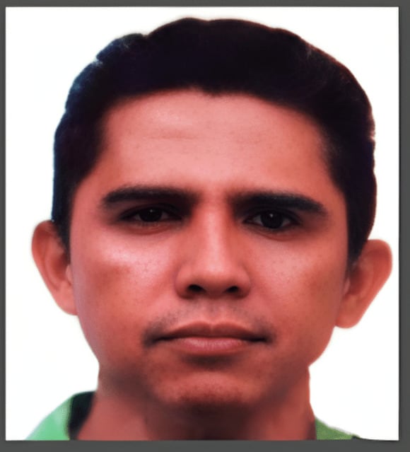 ¿Quién es Johnny Hurtado Olascoaga?