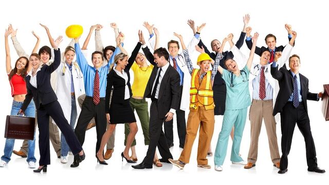 El salario profesional perdió en un año casi un salario mínimo