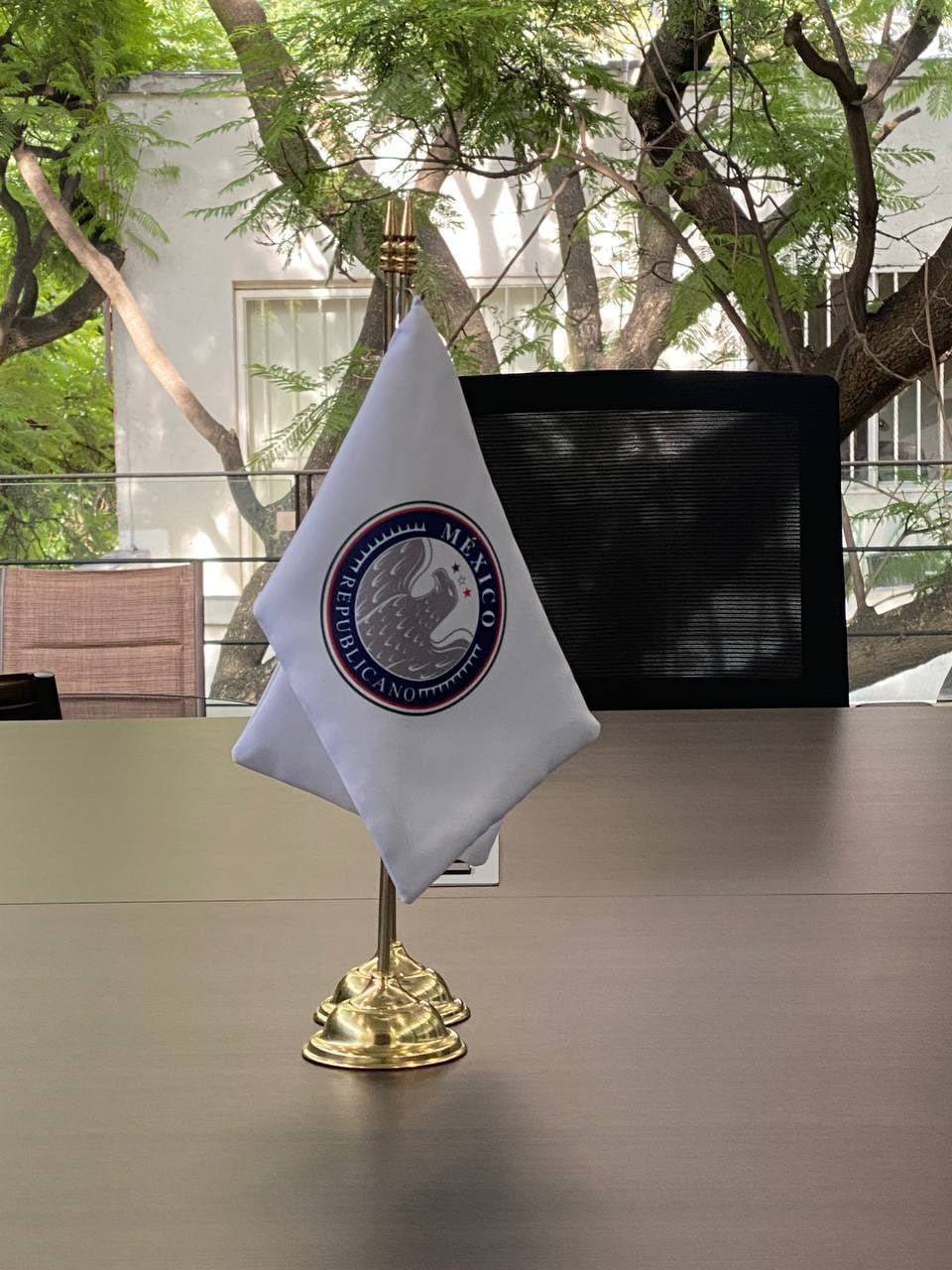 Bandera del Partido México Republicano