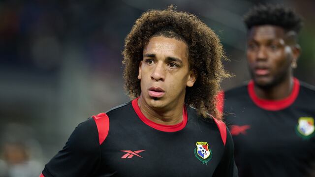 Pumas hizo oficial el fichaje de Adalberto Carrasquilla