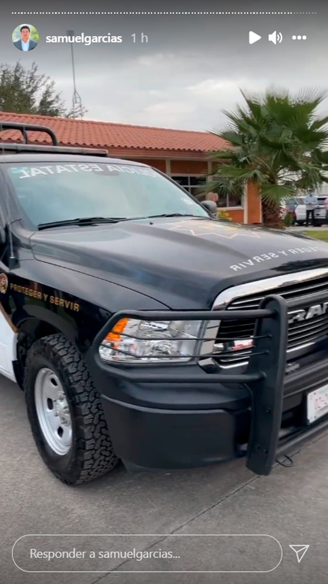 Captura de pantalla de Instagram de Samuel García/patrulla tipo pick-up