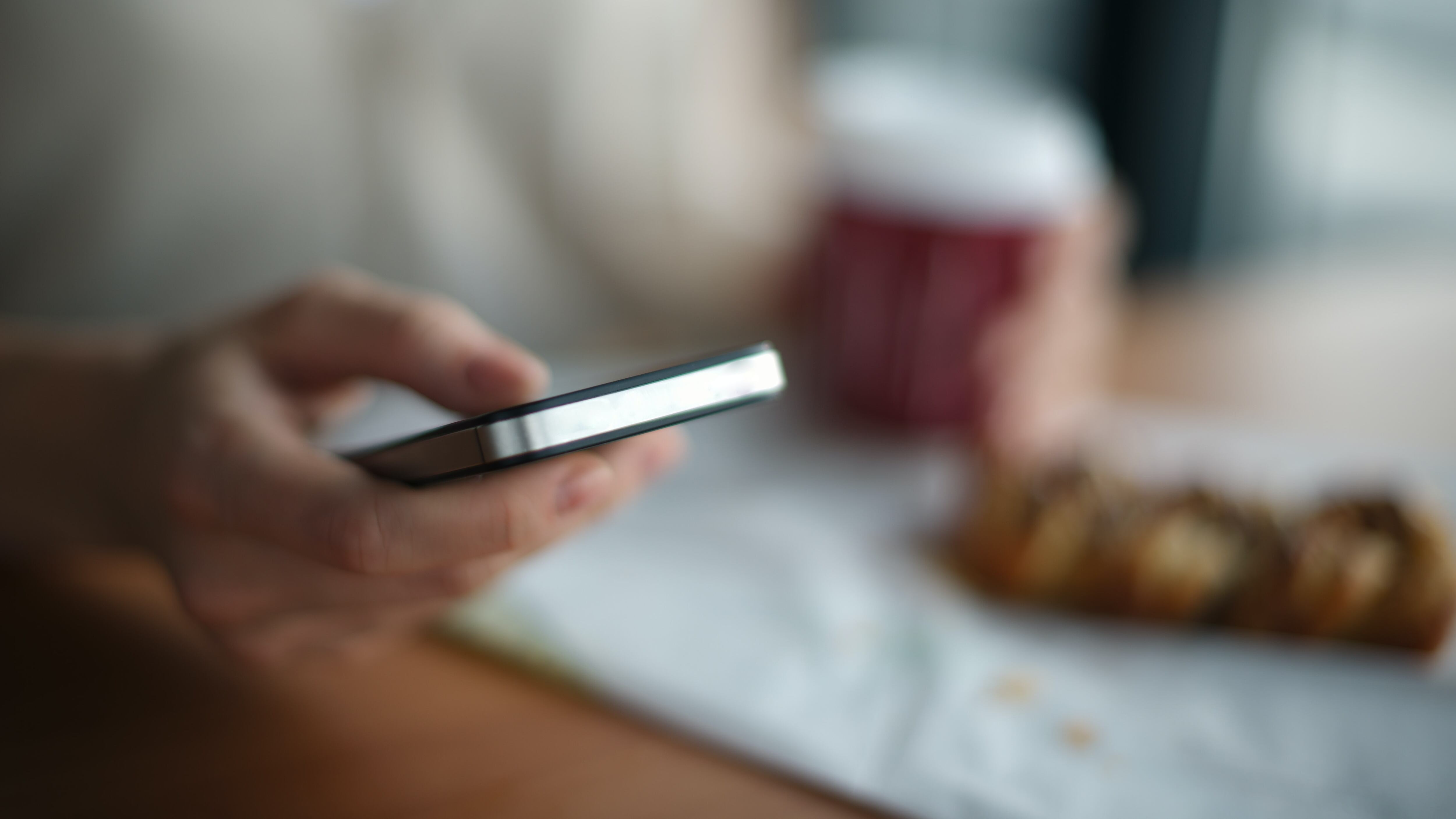 Padrón de Usuarios de Telefonía Móvil: convocan a amparo colectivo