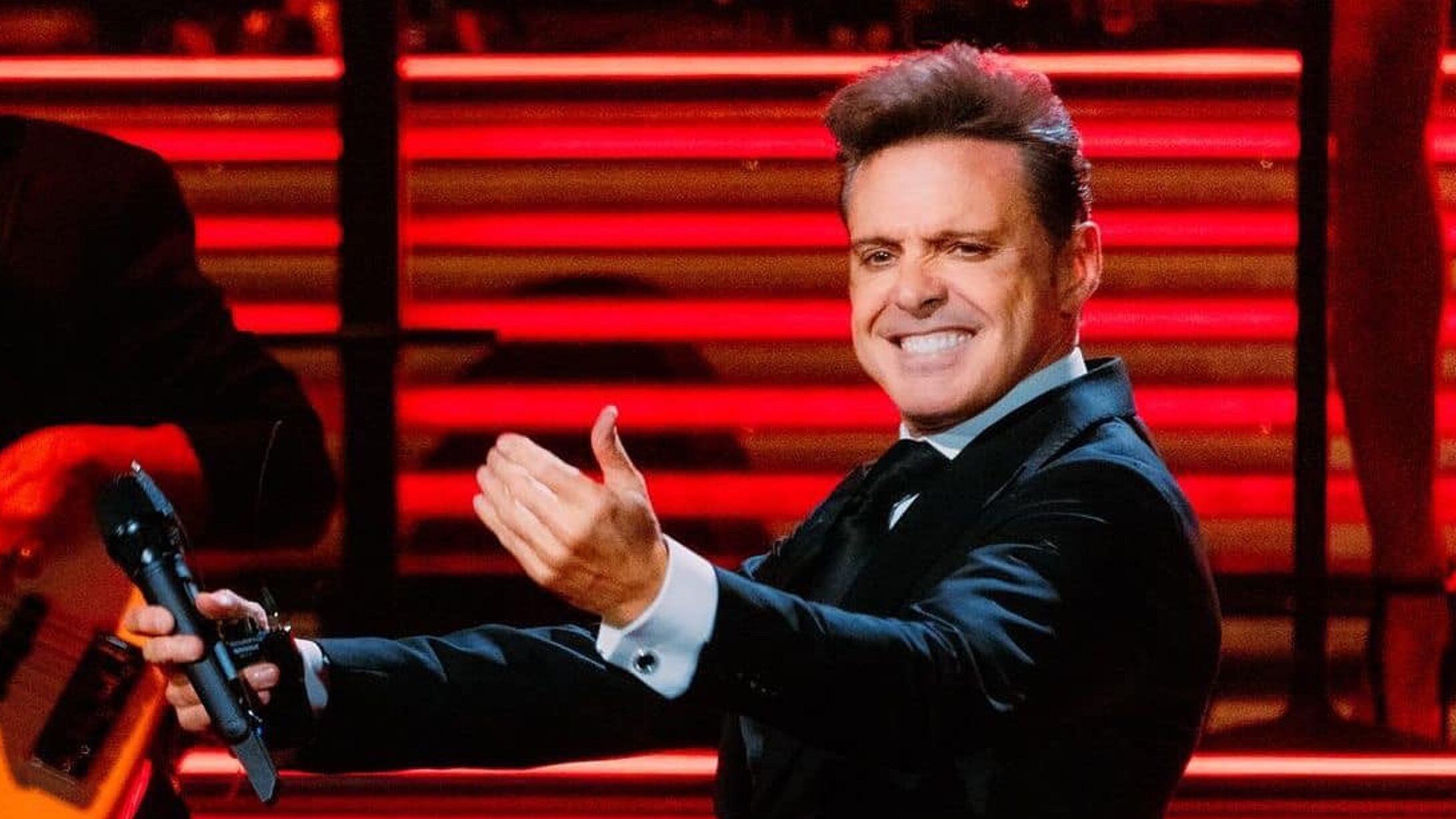 Luis Miguel regresa a México para recuperarse tras su hospitalización