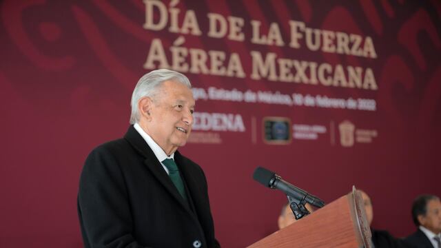 AMLO anuncia creación de empresa militar