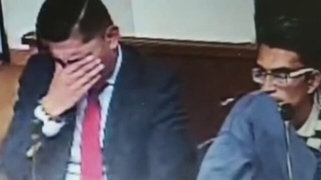 Llora abogado cuando escucha como su defendido mató a un bebé.