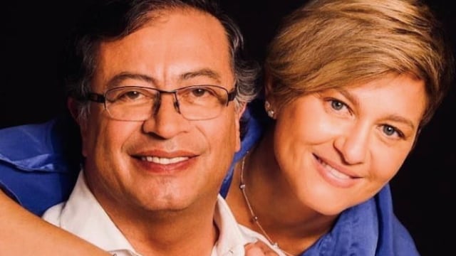 Verónica Alcocer y Gustavo Petro