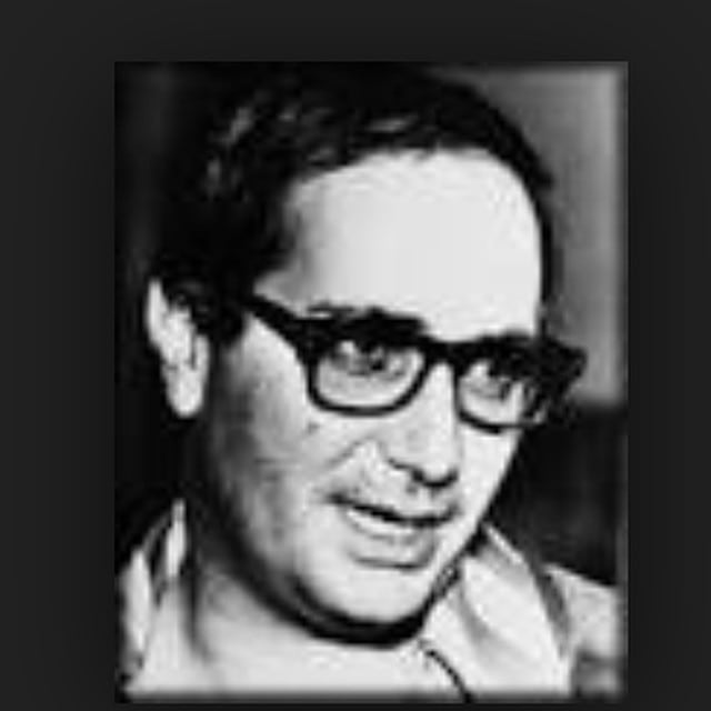 Enrique Segoviano, director.