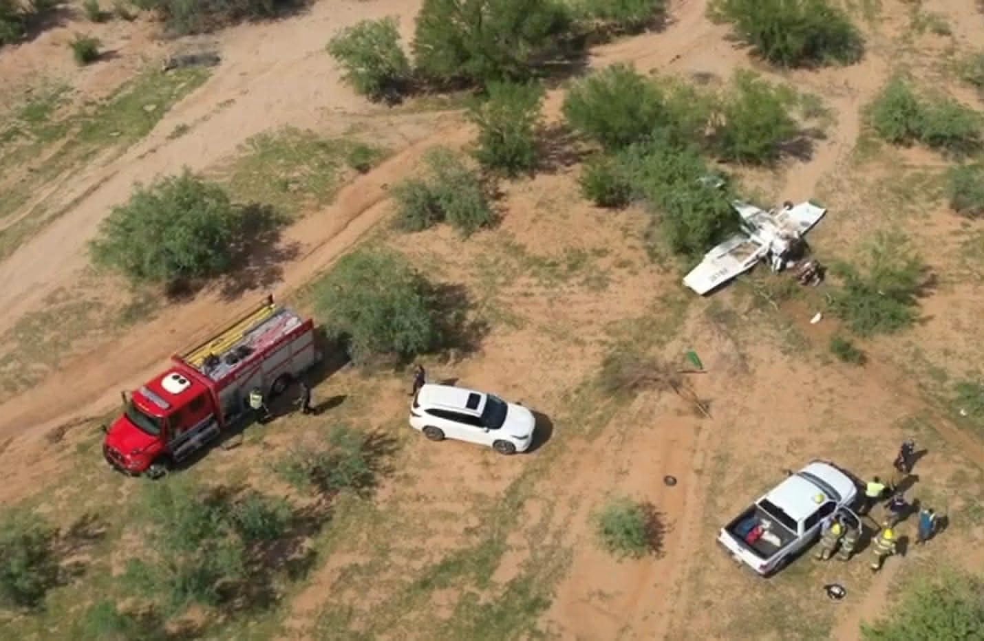 Desplome de aeronave cerca del Rancho El Charolais, en Hermosillo, deja tres heridos