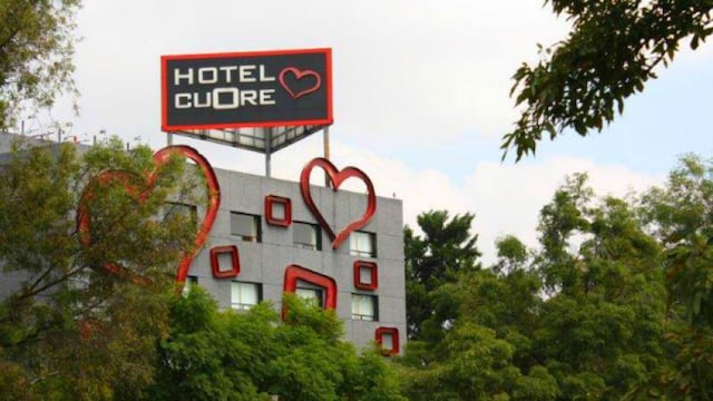 Hotel ofrece habitaciones en 19 pesos si transmites en YouTube.