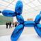 Rompe escultura de Jeff Koons valorada en más de 700 mil pesos