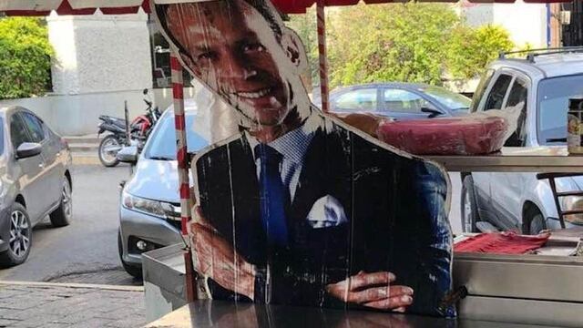 El puesto se encuentra en Ciudad Victoria, Tamaulipas