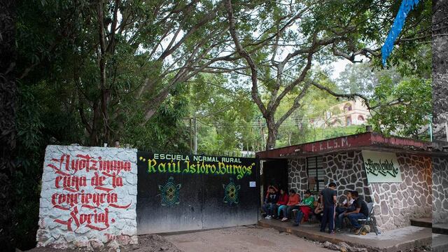 Reiteró una vez más, su disposición a declarar ante la PGR si ésta lo solicita.