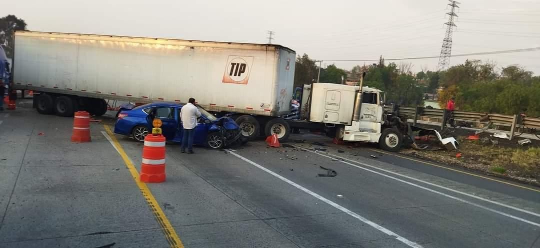 Accidente en autopista México-Querétaro
