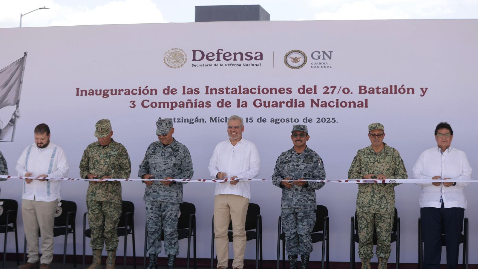 Alfredo Ramírez Bedolla inauguró cuartel regional de la Guardia Nacional en Apatzingán
