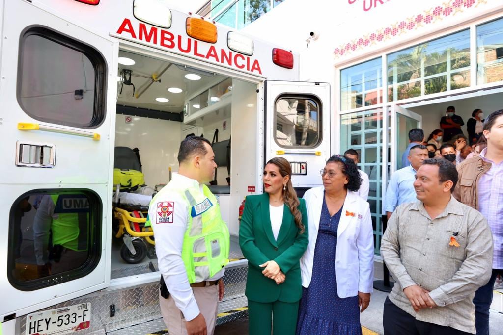 Evelyn Salgado inaugura CRUM en Chilpancingo con inversión de 3 millones de pesos