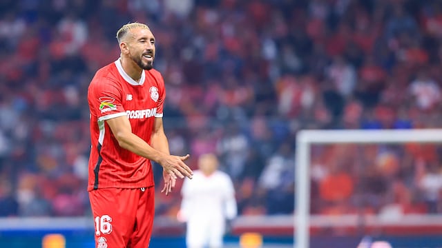 Critican a Shantal Mayo, ex esposa de Héctor Herrera, por “colgarse” título del Toluca.