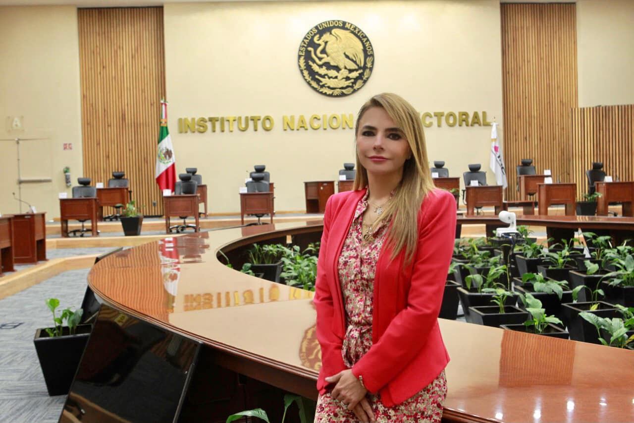 Carla Humphrey , consejera del INE
