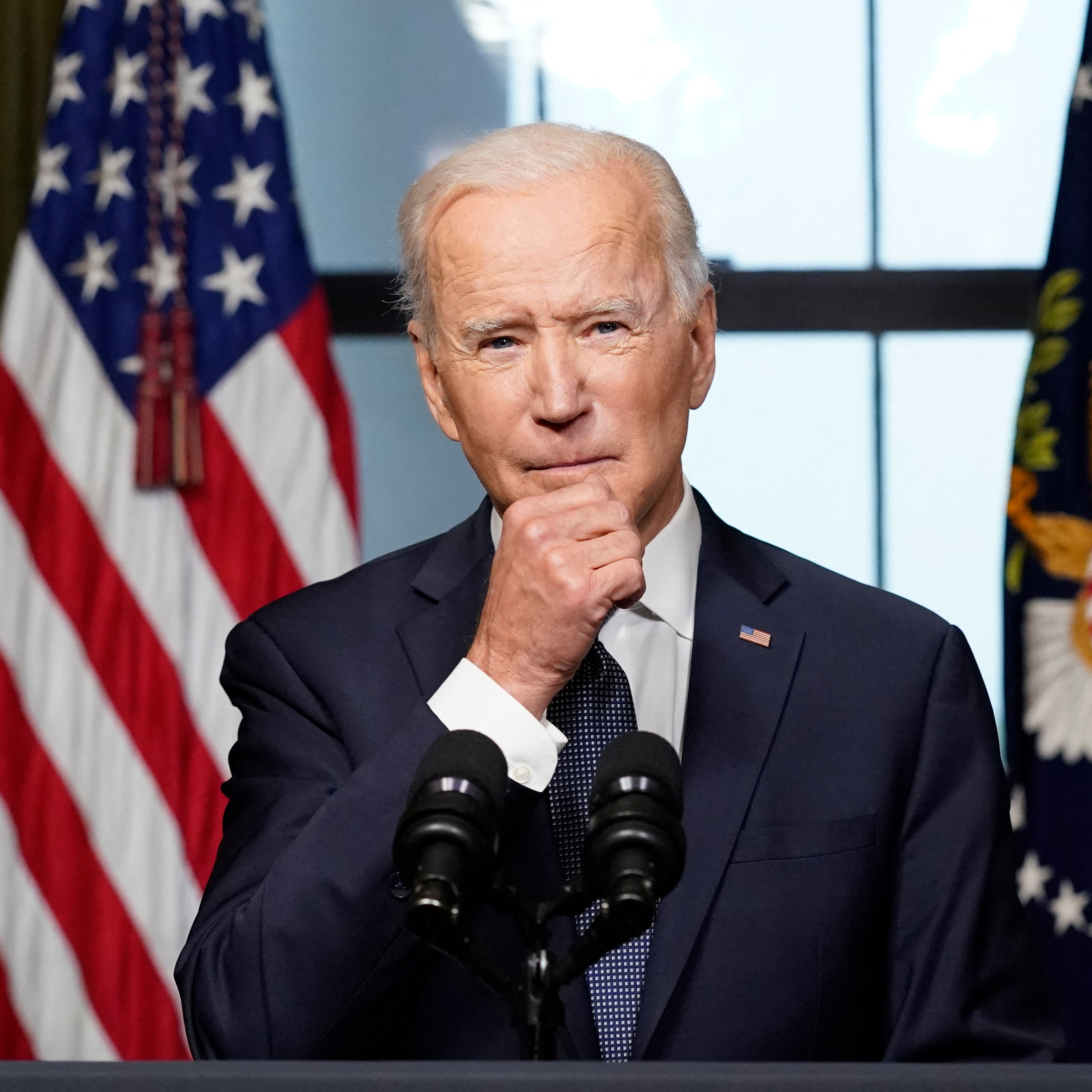 Estados Unidos: más sanciones a Rusia y “retiro” de Afganistán