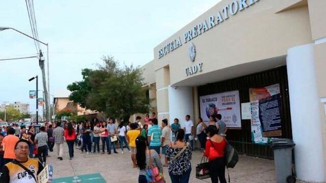 El caso se registró en Escuela Preparatorio Uno de la UADY.