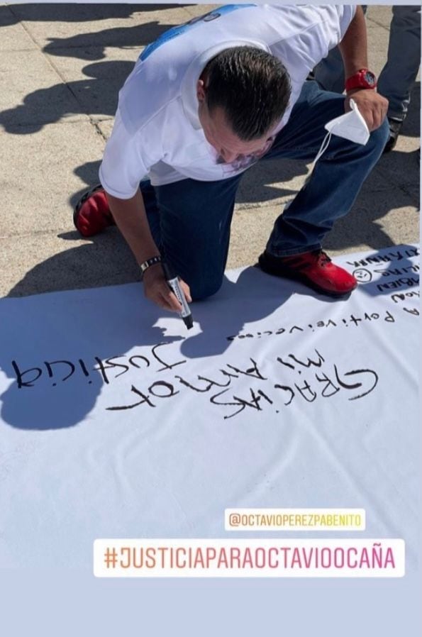 Padre de Octavio Ocaña en marchas por su muerte