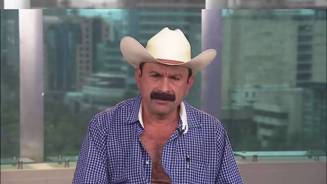 VIDEO: Alcalde que 'robó poquito' pide que no se metan con su madre