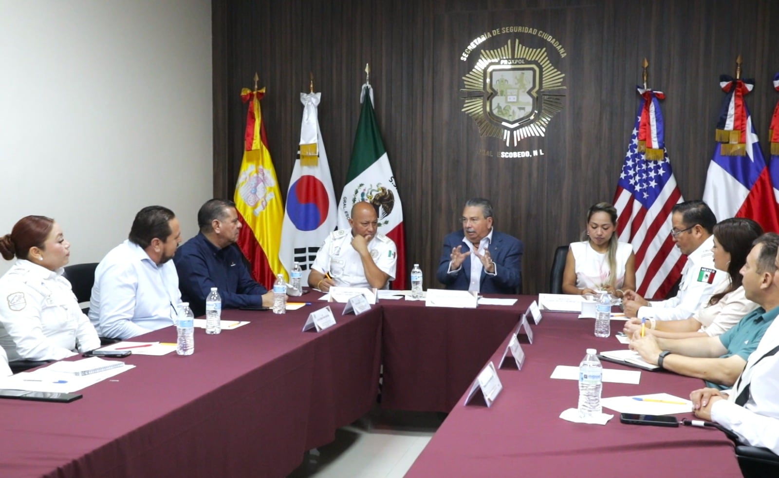 José Antonio Quiroga encabeza reunión de seguridad y presenta logros en Escobedo.