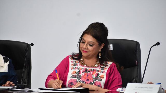 Clara Brugada hace oficial las corridas de toros sin violencia en CDMX.