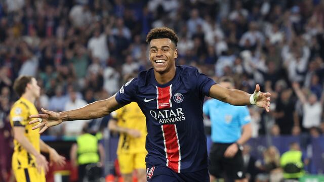 Desiré Doué tras marcar en la final de la Champions League.