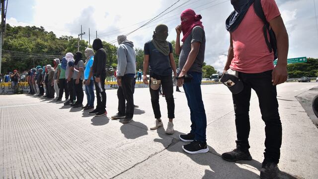 Protesta por los 43 normalistas de Ayotzinapa.