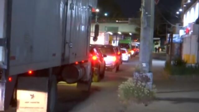 Bloqueo en Avenida Central