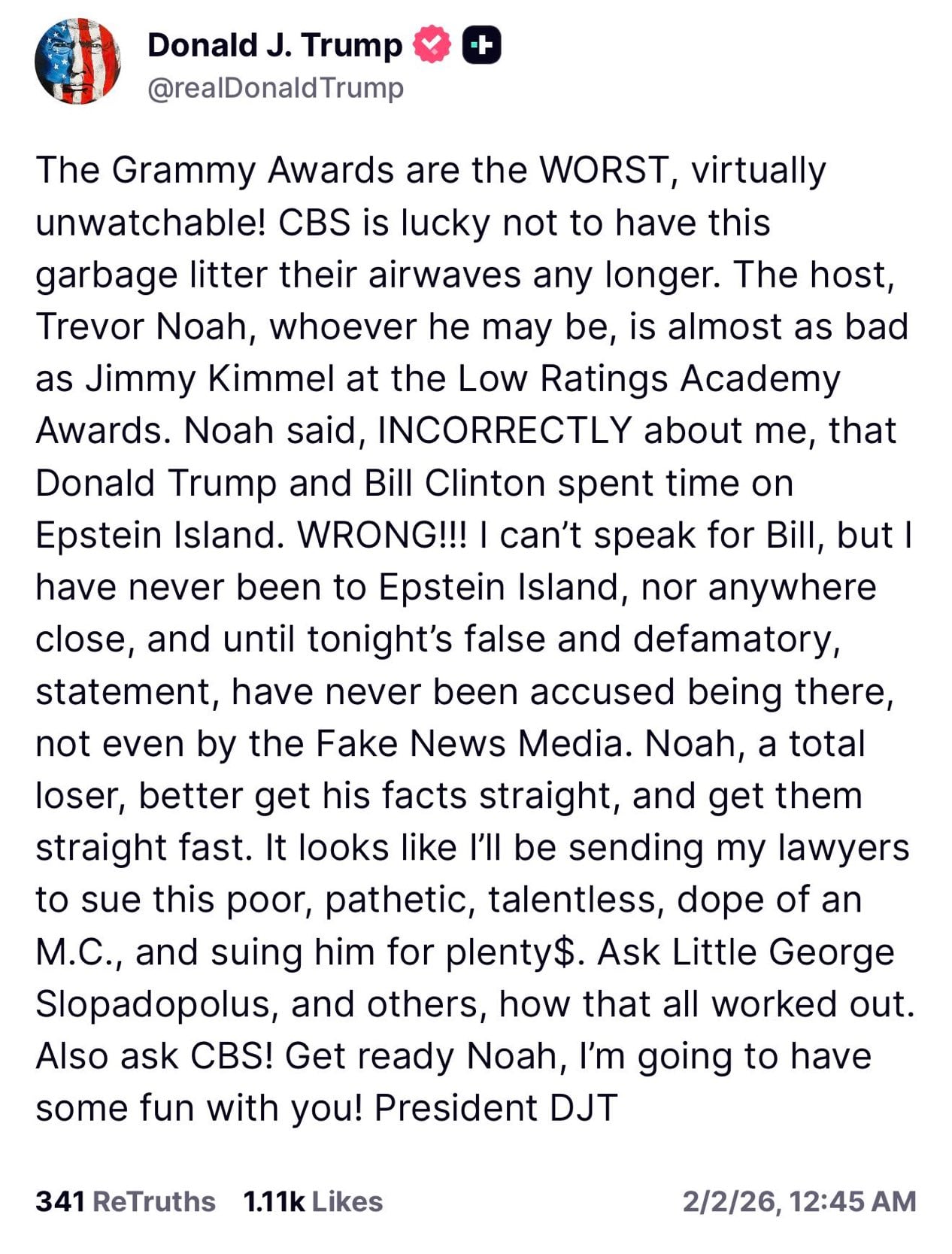 Donald Trump critica a los Premios Grammy 2026 y al chiste de Trevor Noah; amenaza con demandarlo