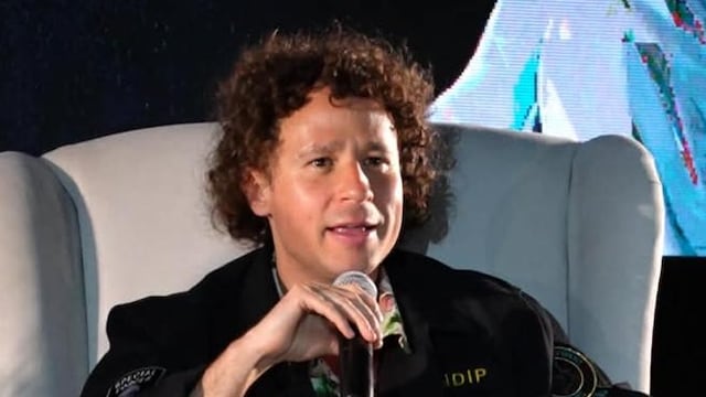 Luisito Comunica comparte experiencias de emprendimiento en la UPSLP.