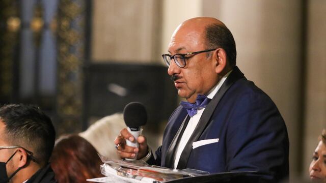 Lord Molécula dedica calaverita a AMLO