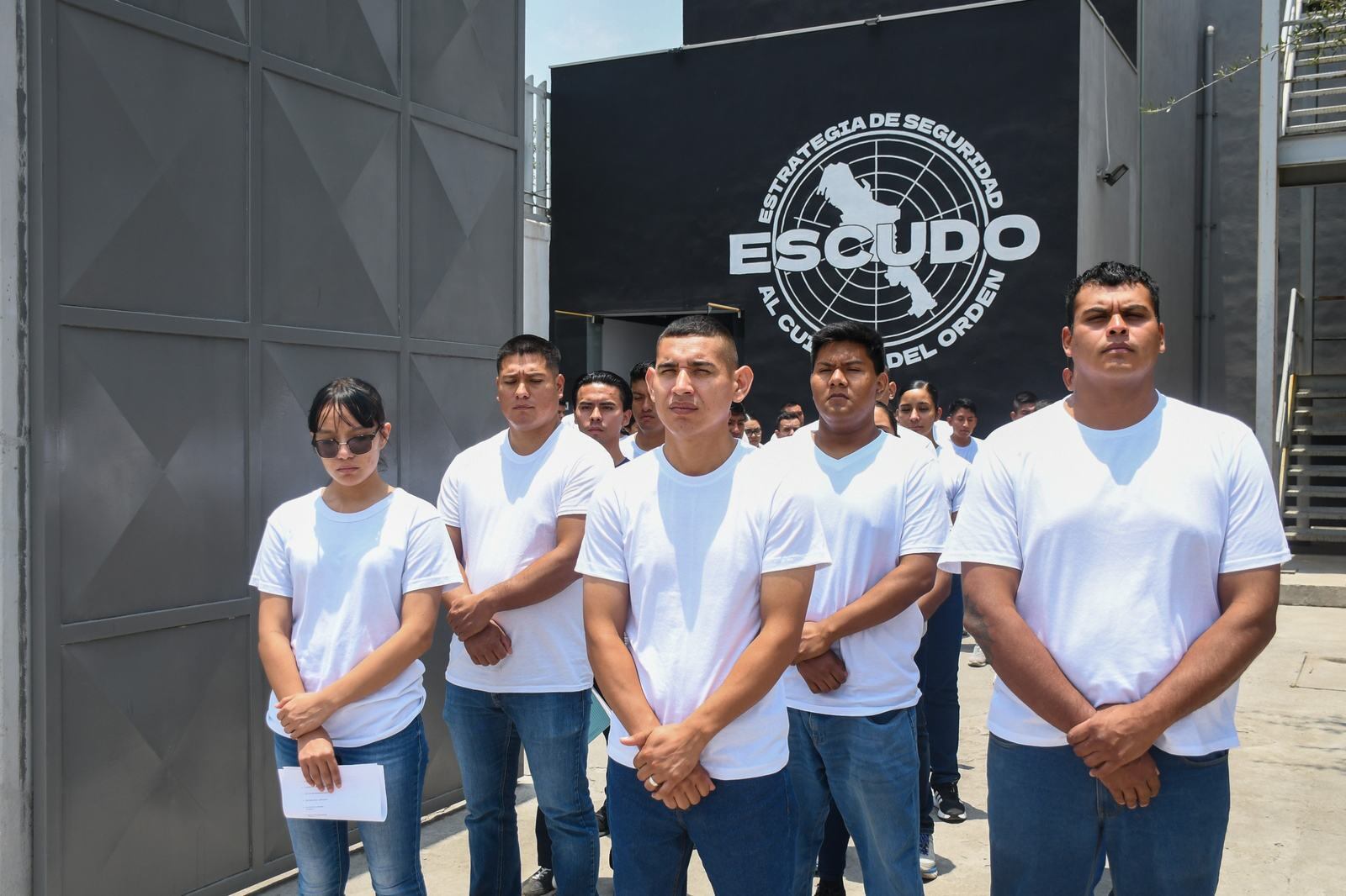Monterrey fortalece su seguridad con el ingreso de 75 cadetes.