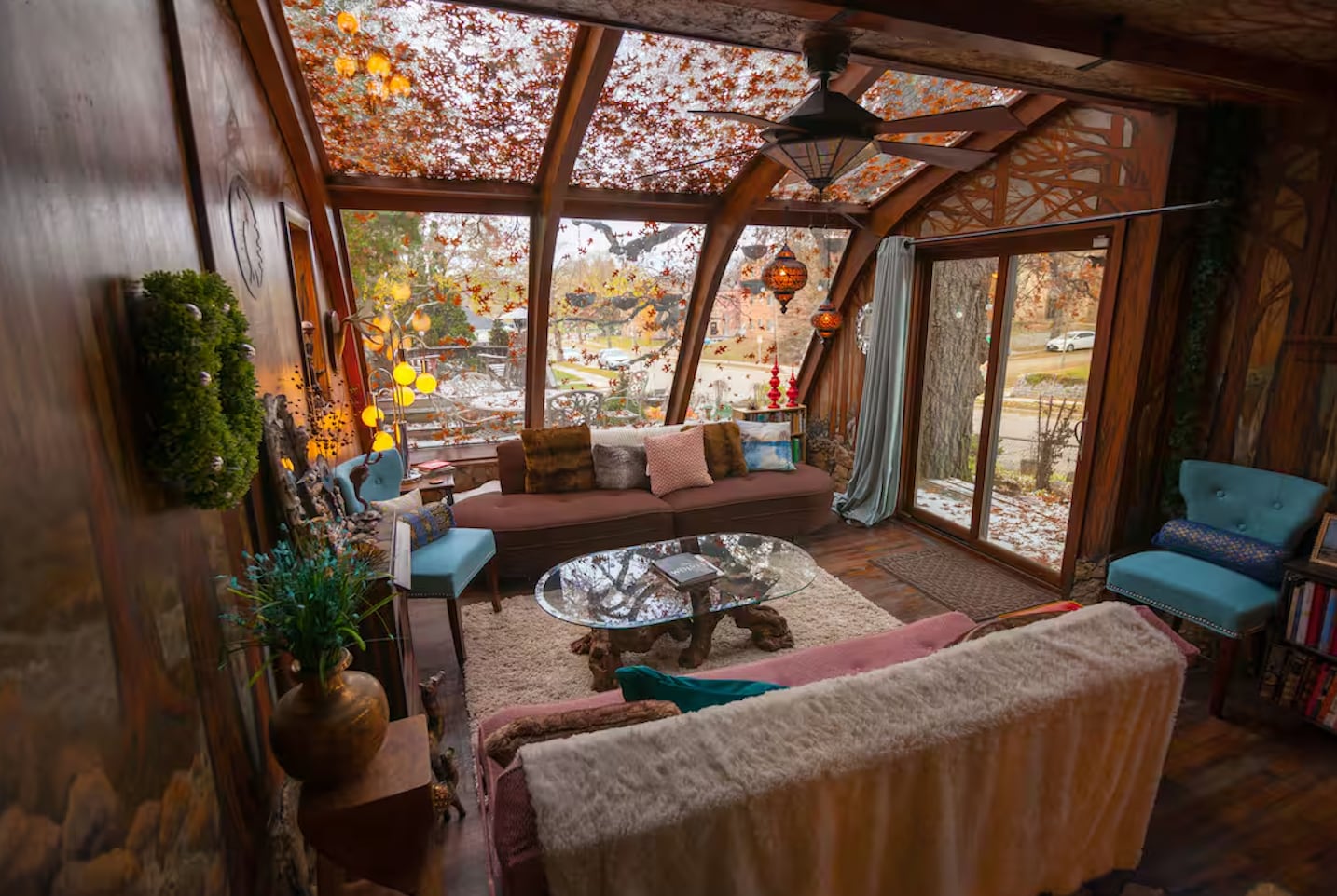 Airbnb que parece inspirado en películas de Tim Burton