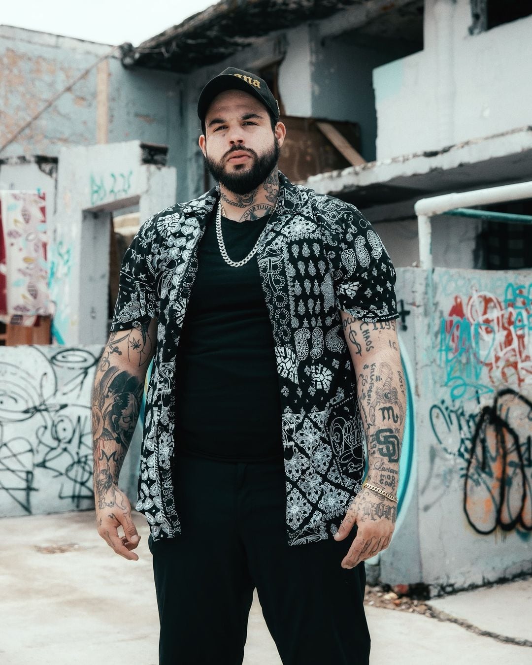Emiliano Aguilar, rapero.